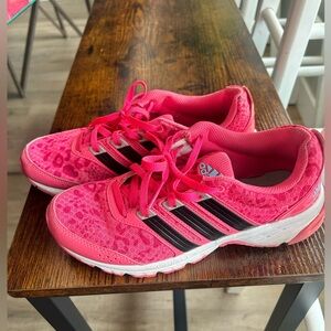 Adidas Bright Pink runners, Smart Run size 6